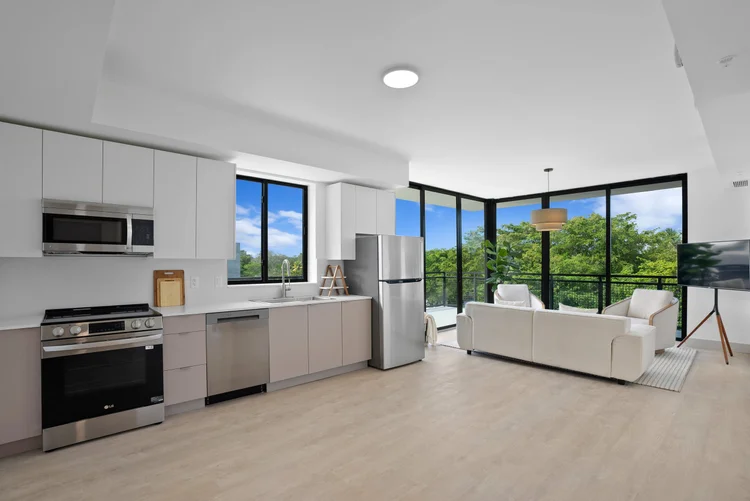 The Gardens Residences floor-to-ceiling windows with panoramic views of North Miami